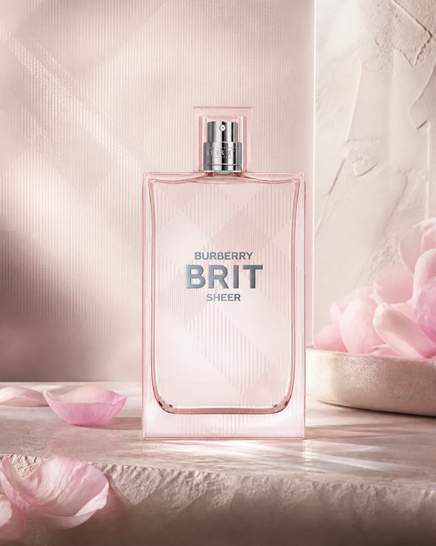 Burberry Brit Sheer Eau de Toilette bottle