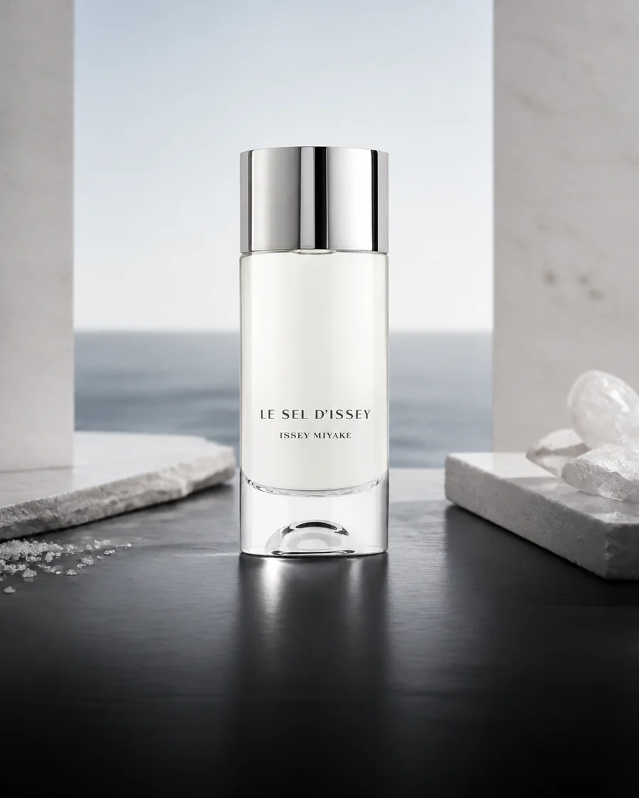 Issey Miyake Le Sel d'Issey Eau de Toilette bottle