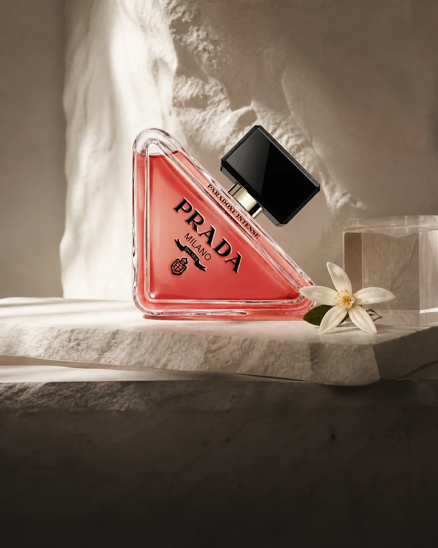 Prada Paradoxe Intense Eau de Parfum bottle